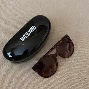 Moschino sunglasses